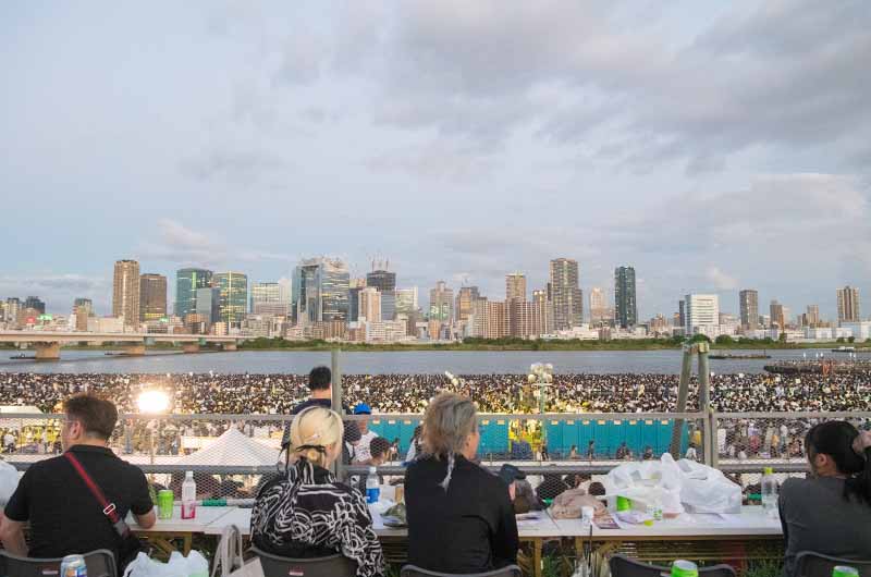 第35回なにわ淀川花火大会2023 ぴあプラチナペアシート