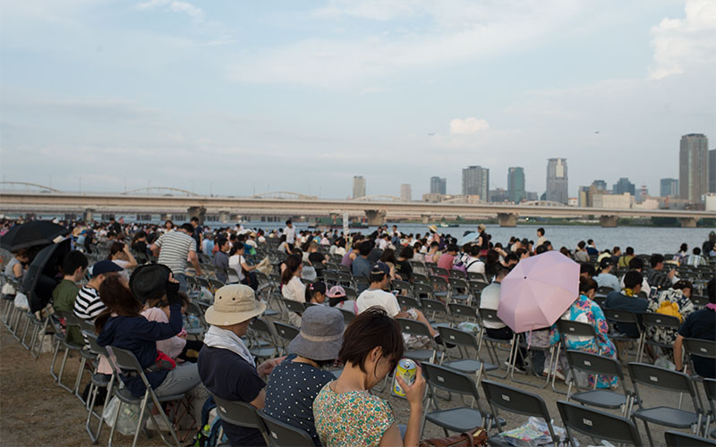 なにわ淀川花火大会 ぴあシート - 遊園地/テーマパーク