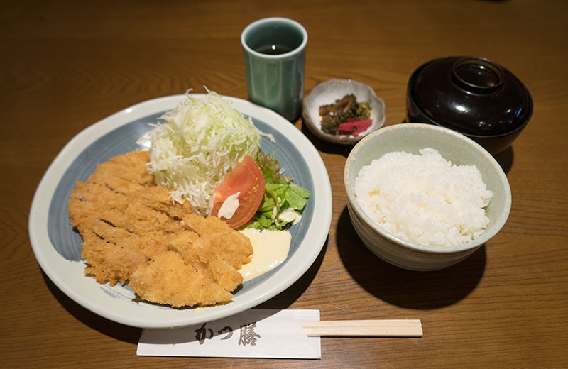 Fillet cutlet and fried fish dish of Katsuzen