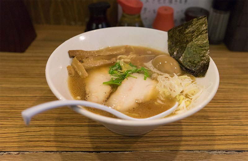 Ramen with egg in Menya Suzume