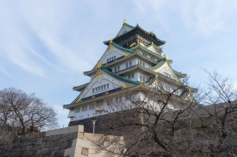 The palace and the keep of Osaka Castle