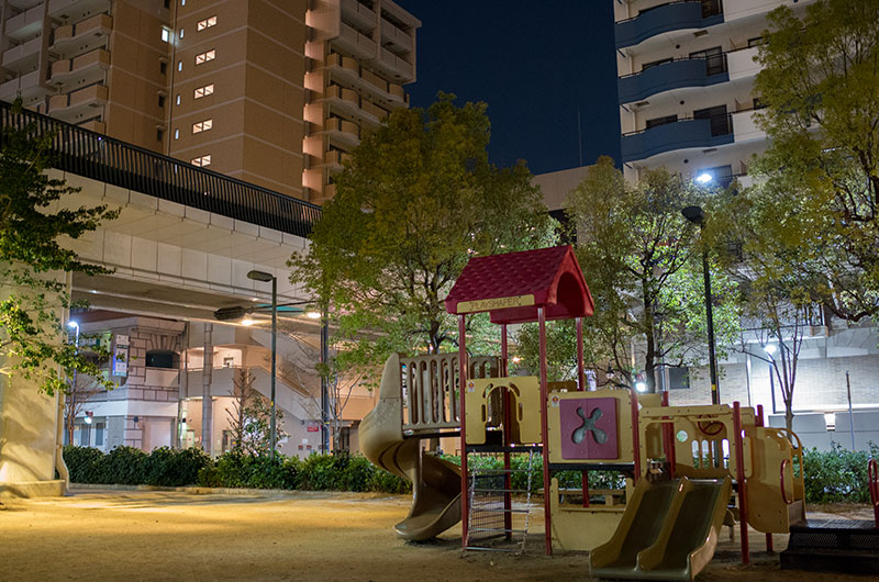 Midair garden and park in front of Amagasaki station