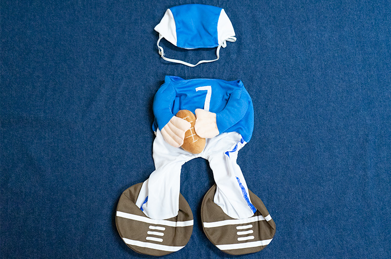 Rugby player costume for dogs