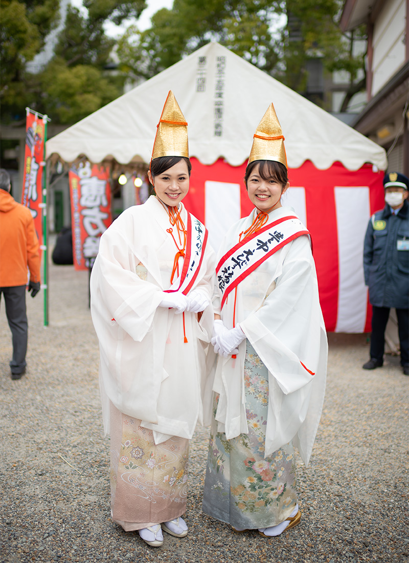 Shrine Maidens at Setsubun festival of Hattori Shrine in second year of Reiwa