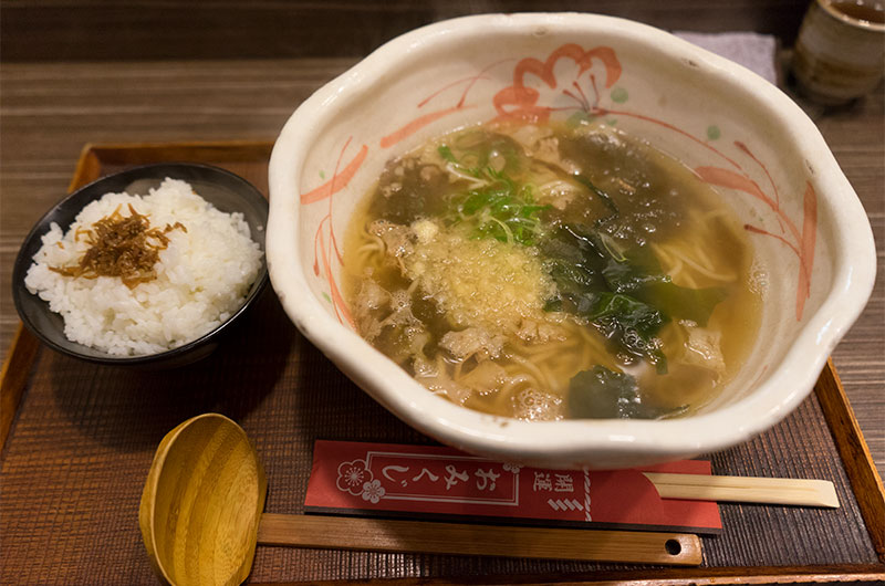 Kasu-udon and Jako-meshi